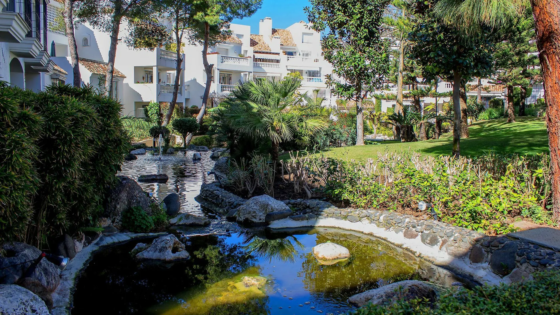 Apartmán Atico Elviria Marbella 0*,