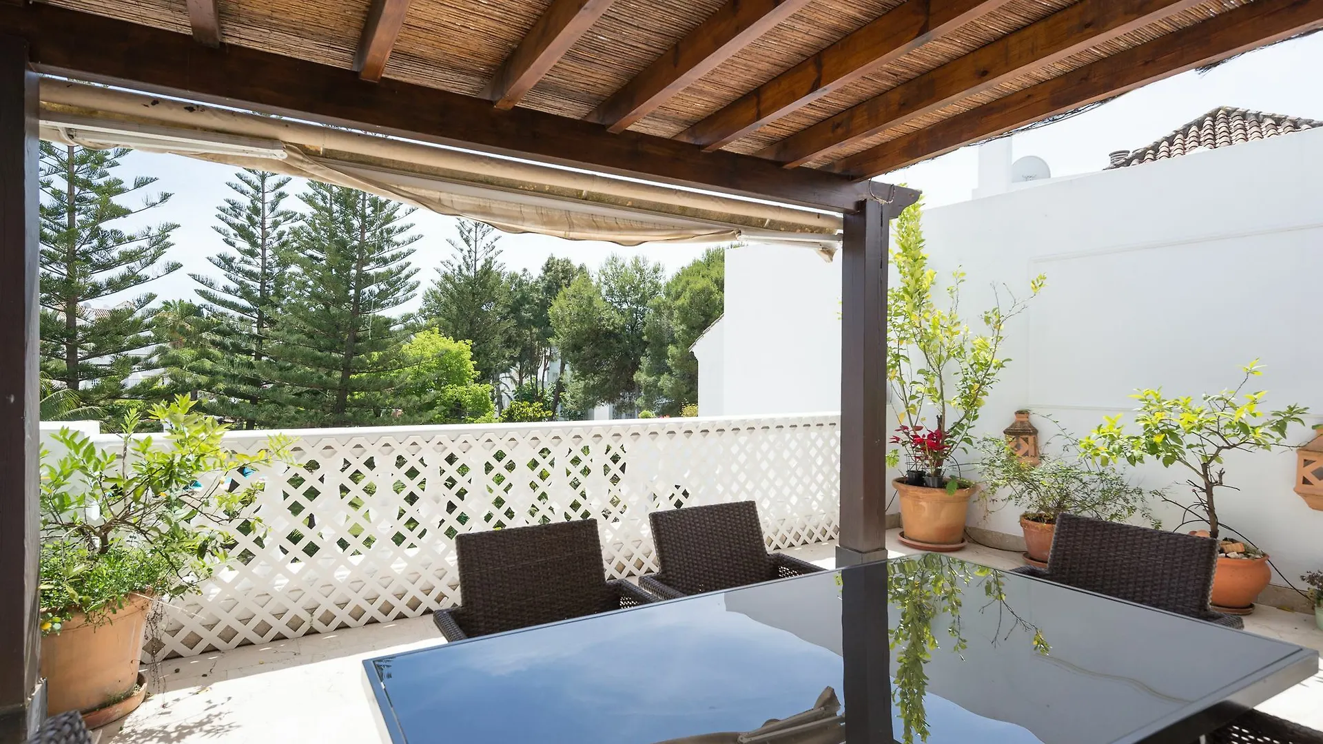 Apartmán Atico Elviria Marbella 0*,  Španělsko
